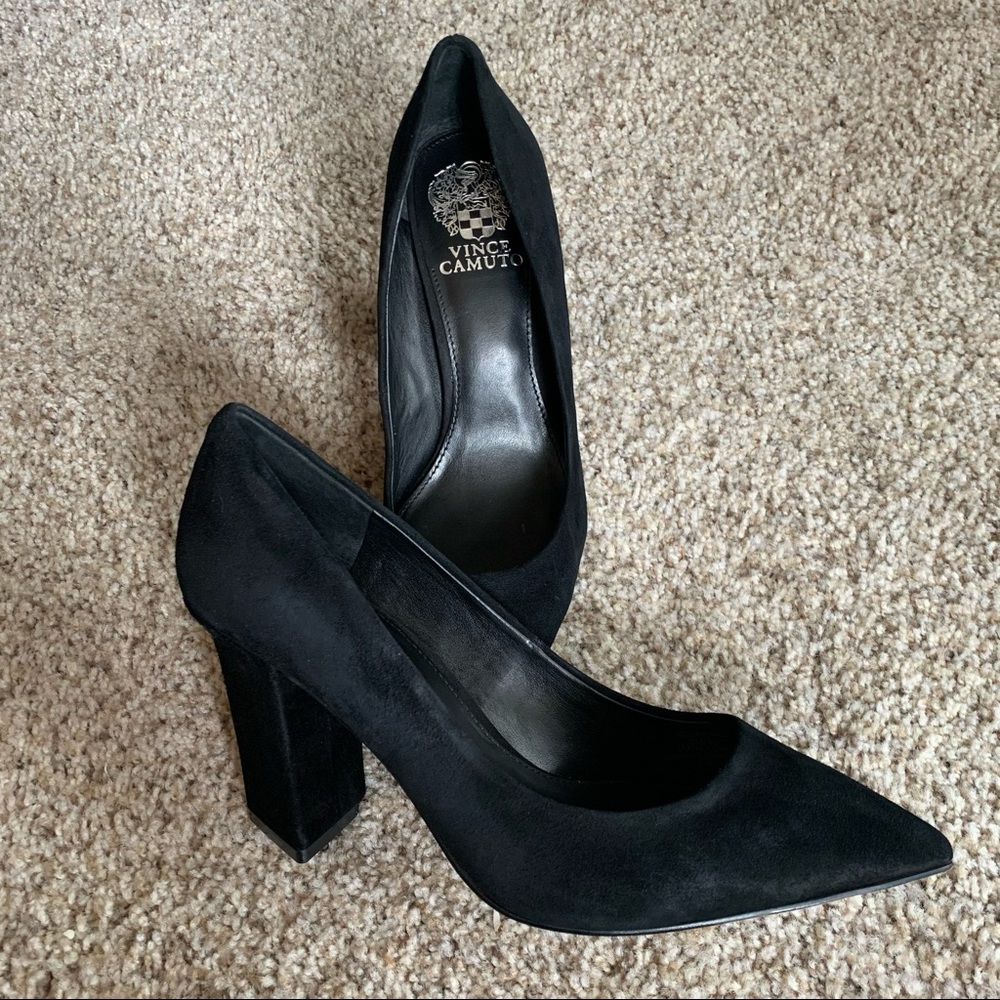 Vince Camuto Candera Block Heel Pump 9M Bl…